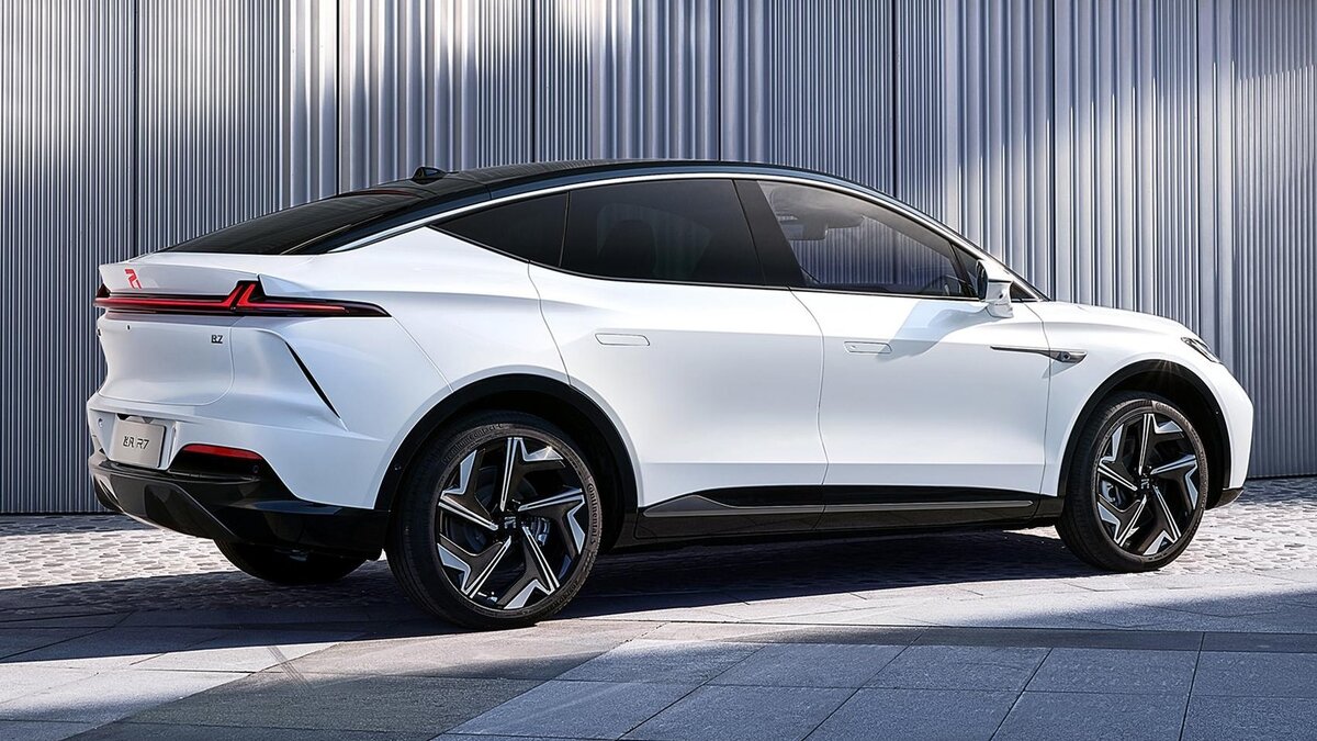 Rising auto r7. Rising f7 saic. Электрокар. Rising r7 feifan. Rising r.