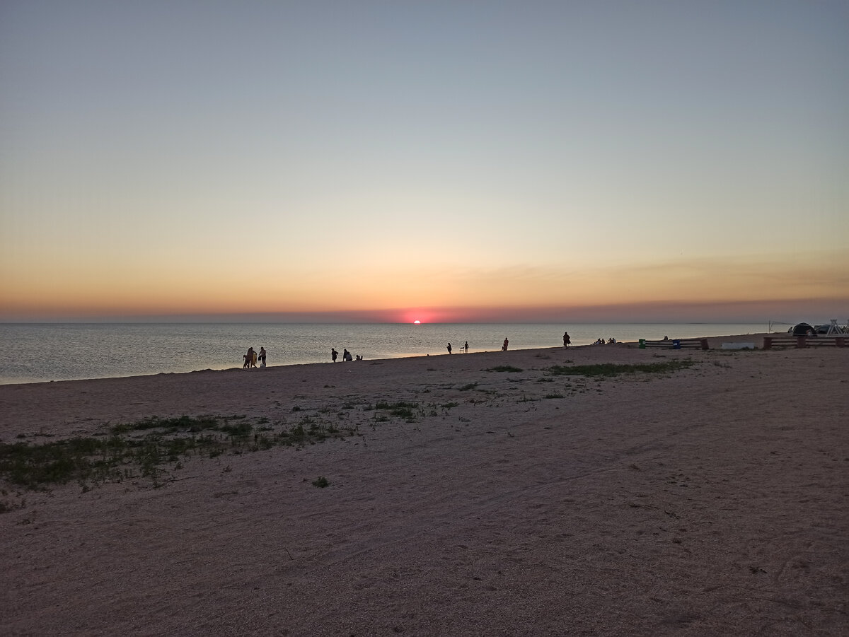 Закат на косе Долгая в ст. Должанская