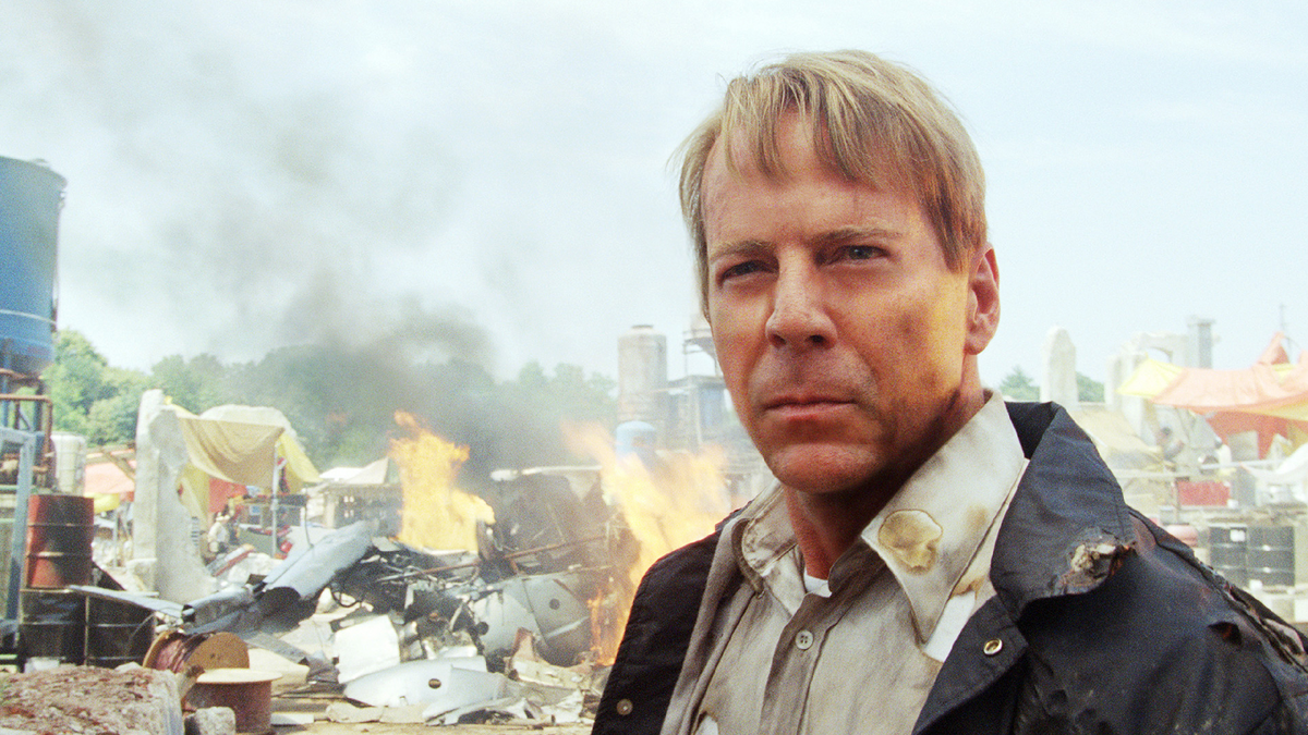 Кадр из фильма "Суррогаты" (2009)