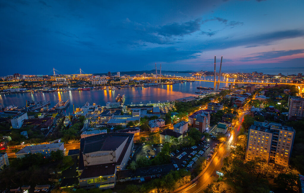 — Проект предусматривает 312 просторных апартаментов площадью от 59 до 180 м квадратных с панорамным видом на бухту Золотой Рог и Амурский залив.