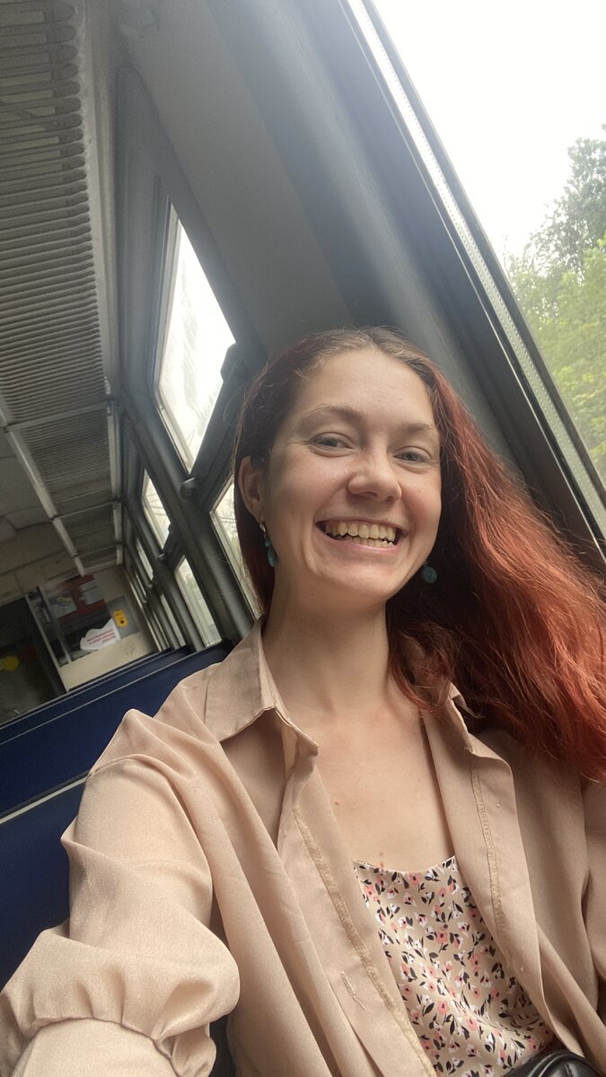 Первый раз в электричке))