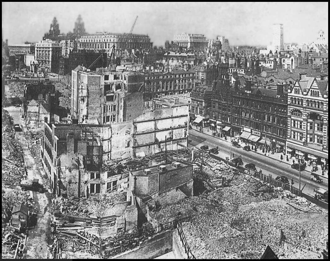 Ливерпуль, 1940-е. Помимо Лондона, это был наиболее пострадавший в результате бомбардировок город в стране