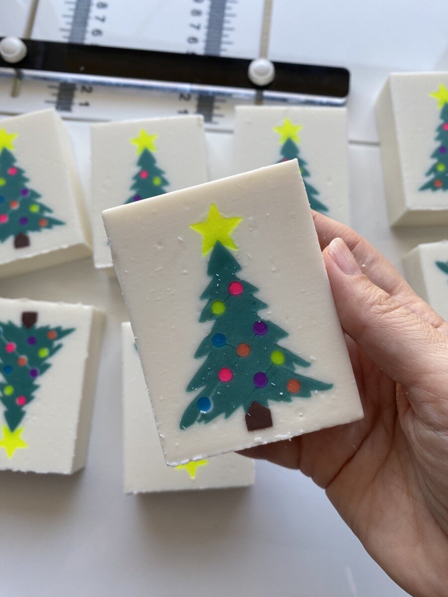 мыло Елка от Artsapone (фото и дизайн автора)