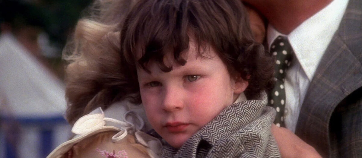 Кадр из фильма "Омен / Предзнаменование" (1976)