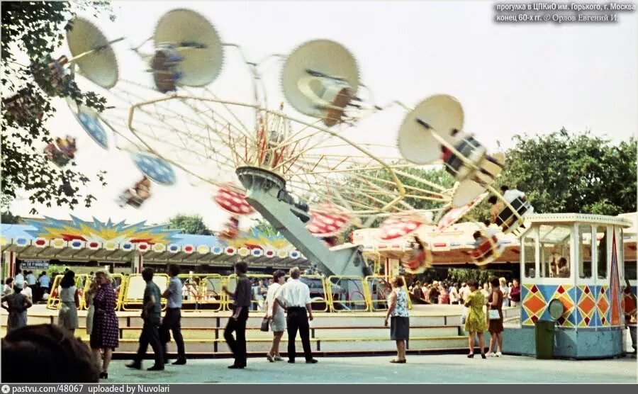 ЦПКиО имени Горького, 1965 - 1970 г. Автор: Евгений Орлов  Источник: Личный архив Евгения Орлова.