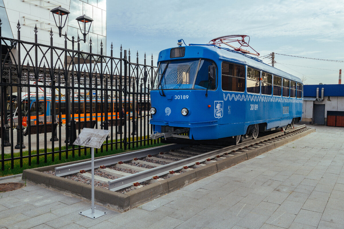 Памятник «Татра Т-3» на трамвайной подстанции в 1-м Сыромятническом переулке. Фото: архив «Про Мой район»