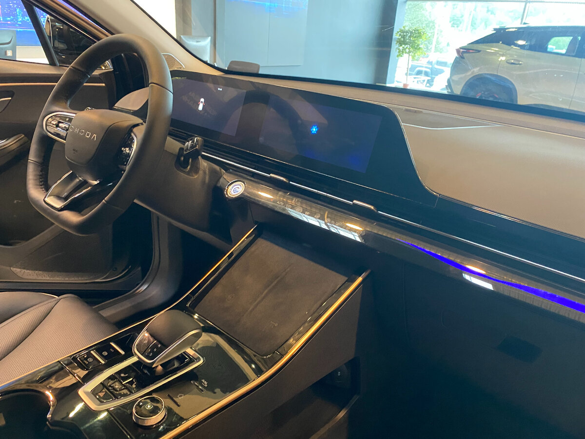 Передняя панель автомобиля... Фото автора