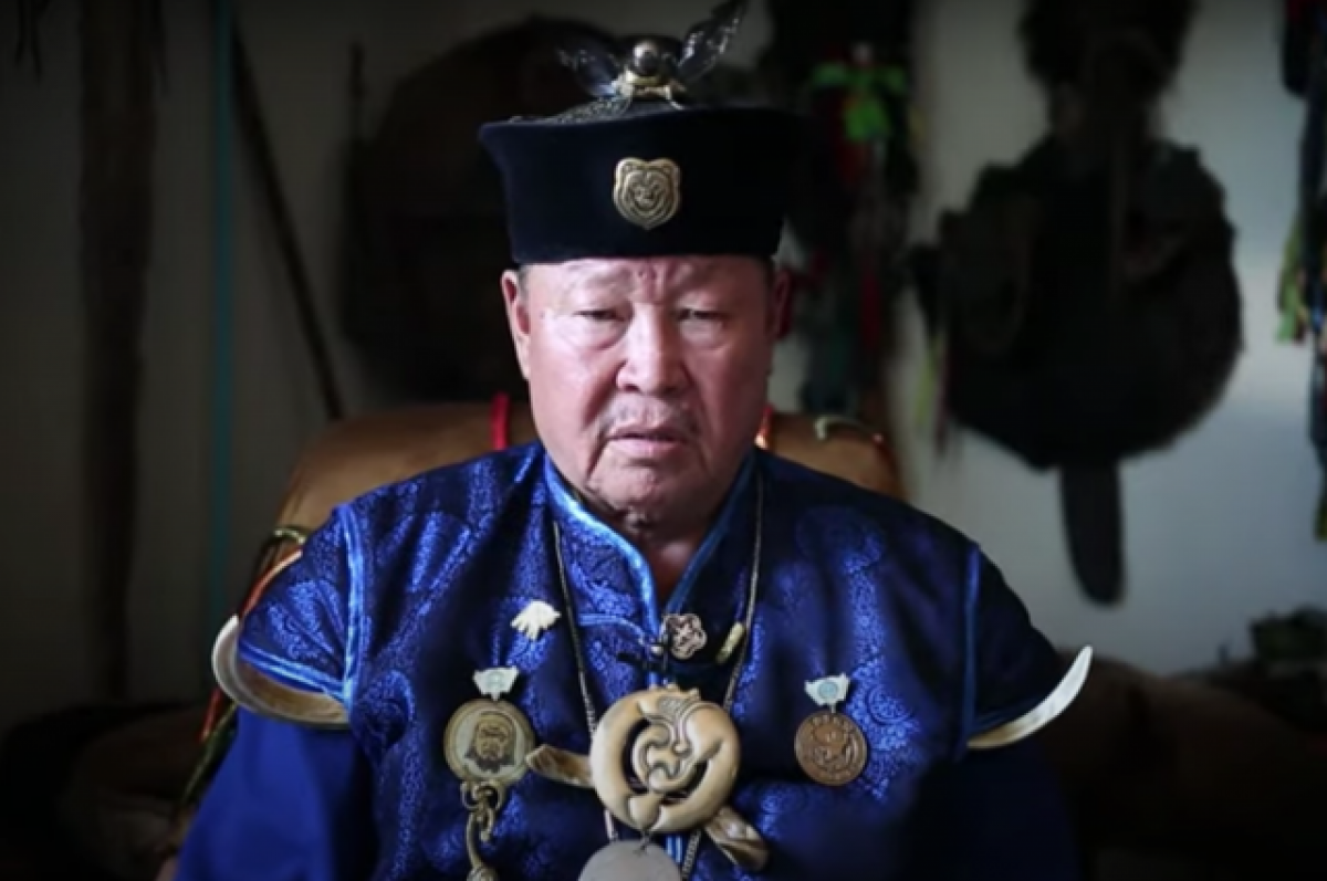    Верховный шаман России предложил уравнять шаманизм с другими религиями