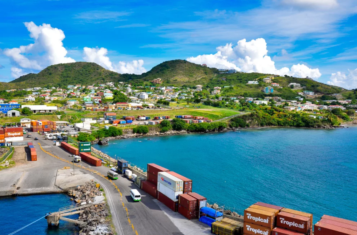 Столица сент и невис. Сент-Китс и Невис. Остров St. Kitts & Nevis. Чарлстаун (сент-Китс и Невис). Сент.