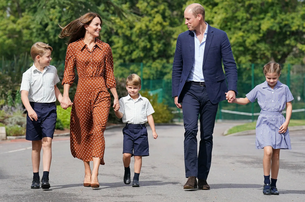 Принц Джордж Уэльский 2022. Принц Уильям и Кейт 2022. Кейт Миддлтон с сыном Джорданом. Кейт Миддлтон с детьми.