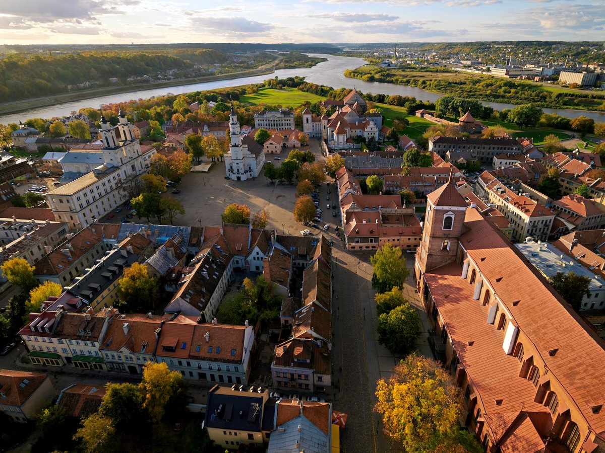 Г литва. Г Каунас Литва. Kaunas город Литва. Каунас столица Литвы. Каунас старый город.