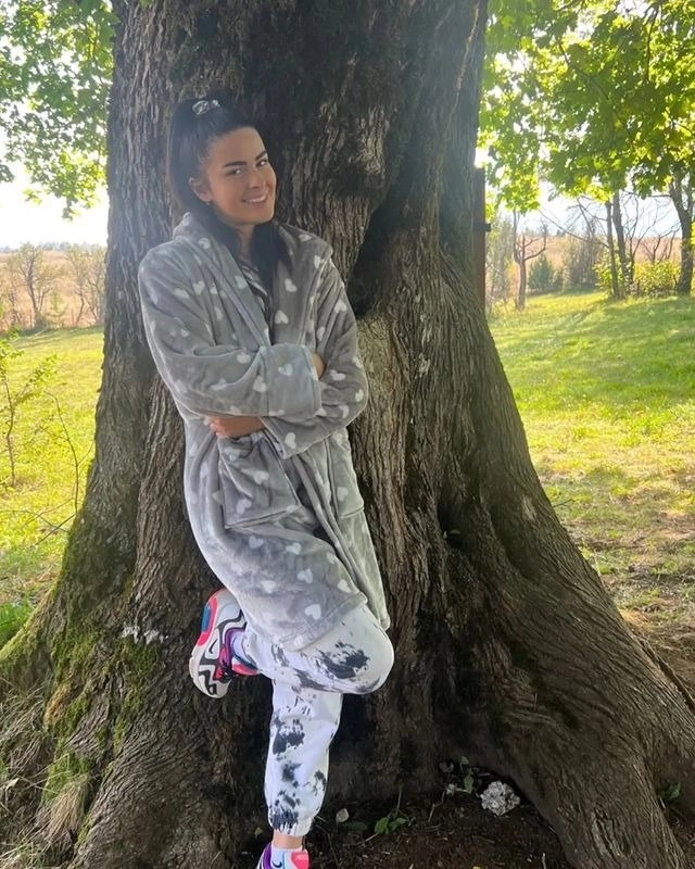 Девушка - победитель !