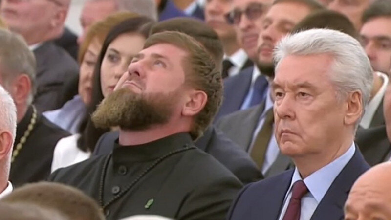     Рамзан Кадыров во время обращения Владимира Путина 30.09.2022. Кадр из трансляции.