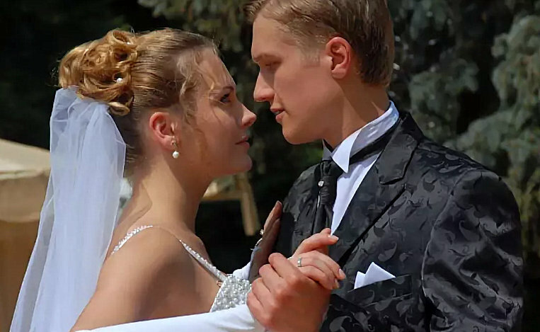 Даша и Петя.