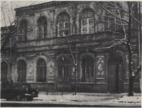 Дом в Самаре, где находилась школа Ф.Е. Бурова. Источник: https://culture-art.ru/фёдор-емельянович-буров/