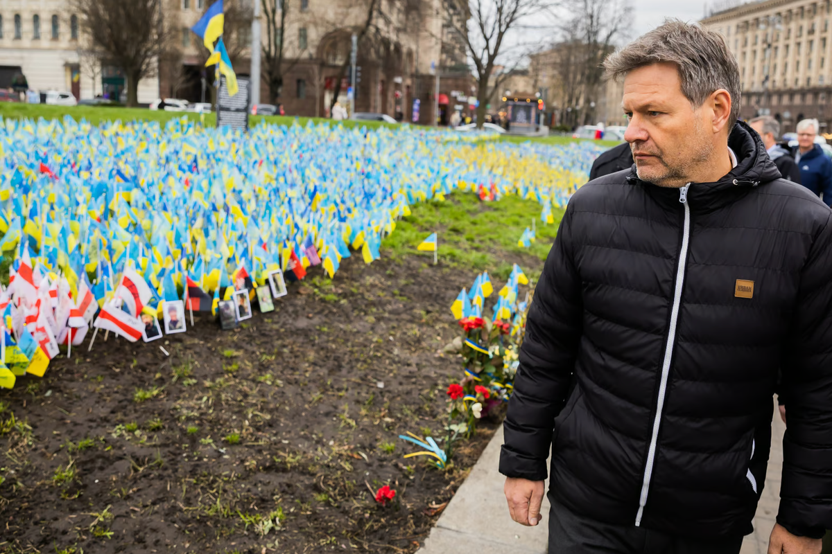 Федеральный министр экономики в Киеве в апреле: Хабек хочет помешать России вести войну на Украине с помощью западных компонентов © dpa