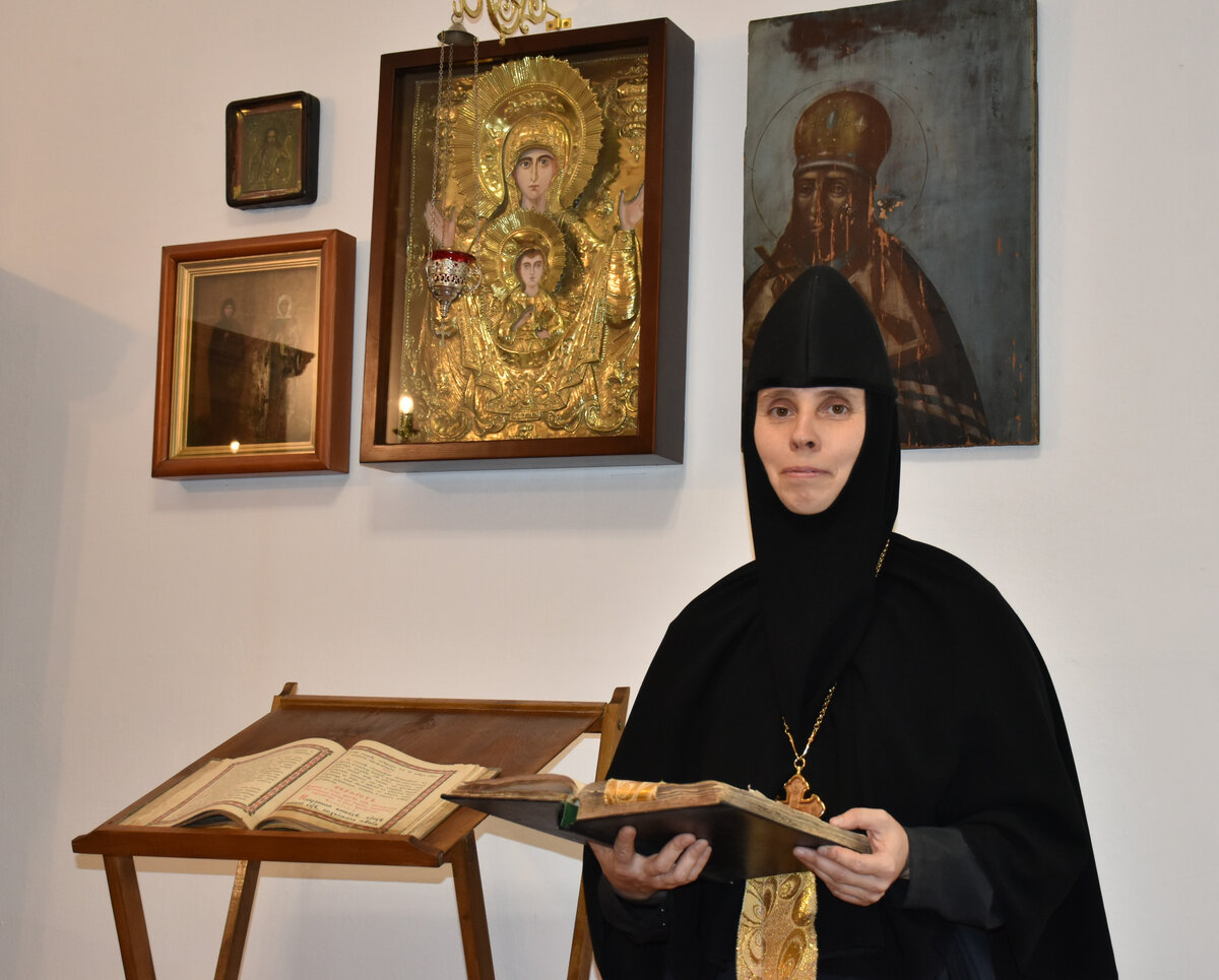 Игуменья Домника Ново Тихвинский монастырь