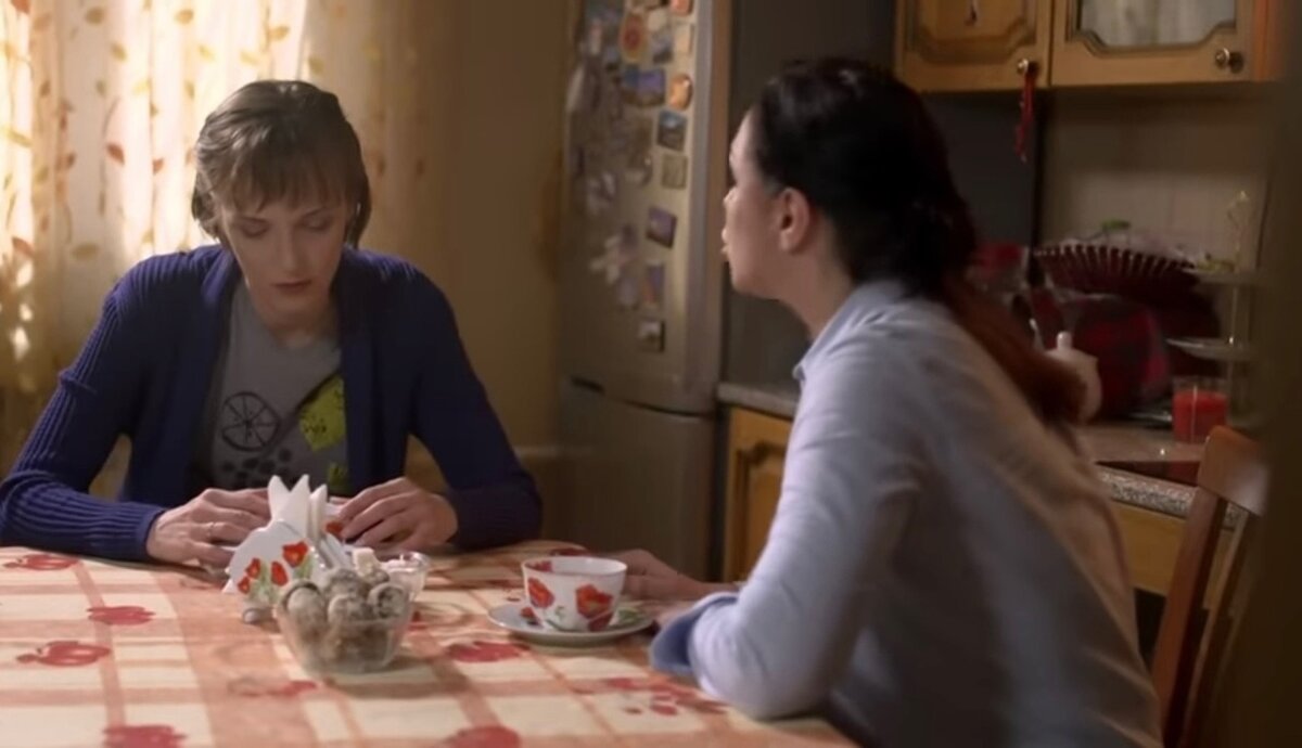 - А ну... конечно, хорошо милая, не волнуйся... я никому ничего не скажу.