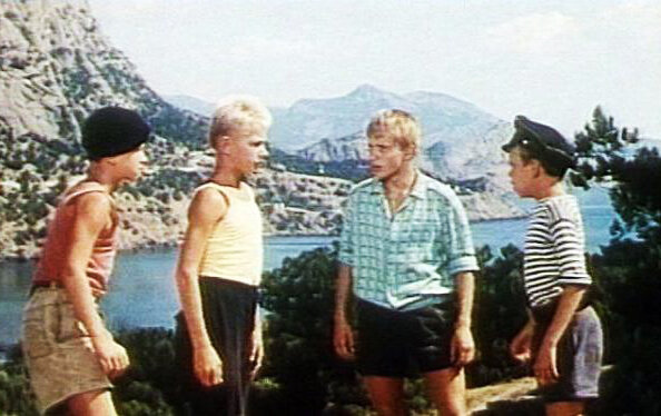 Кадр из фильма «Акваланги на дне» 1965 года