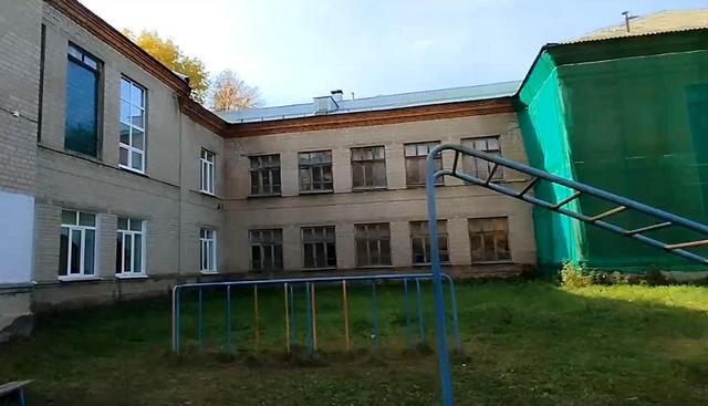    В кохомской школе № 6 отваливается потолок и проваливается пол
