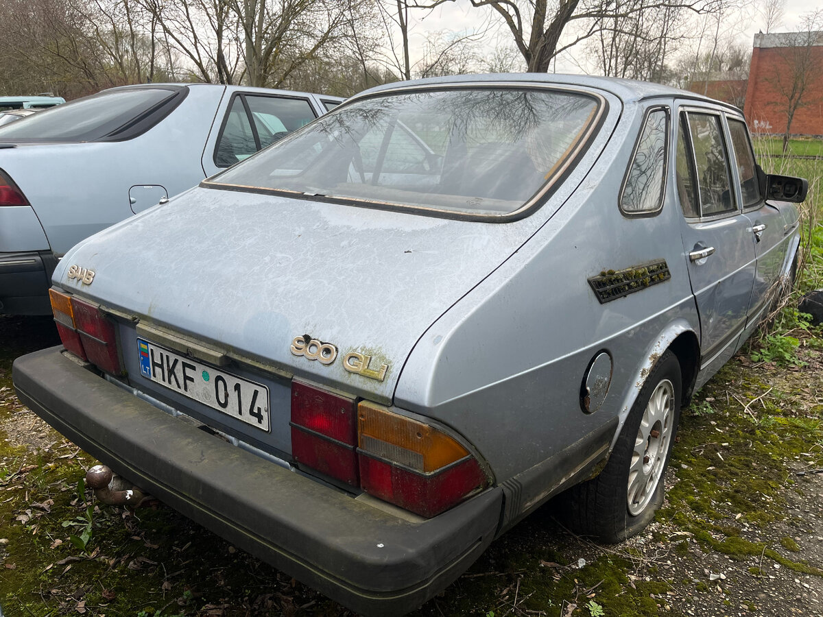 Saab 900GL