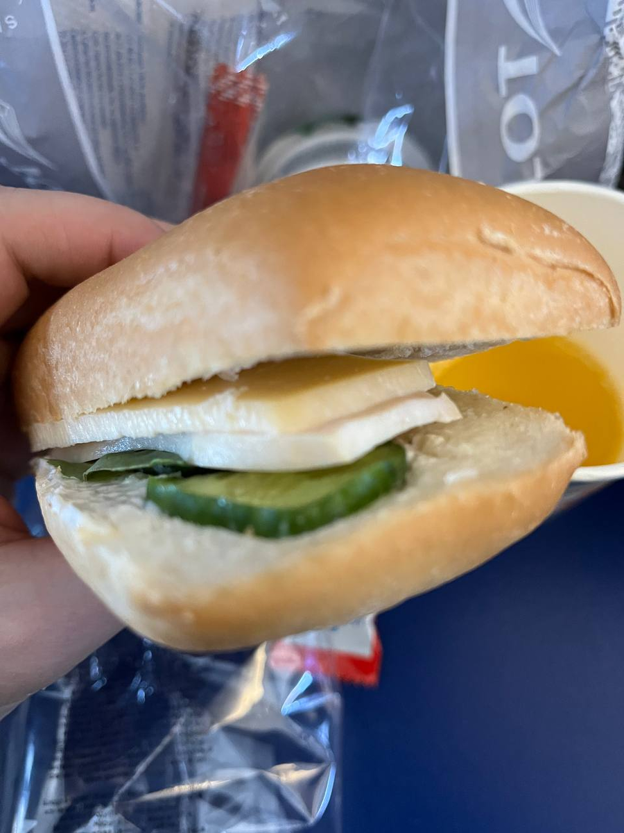 Сендвич, который давали Сейчас