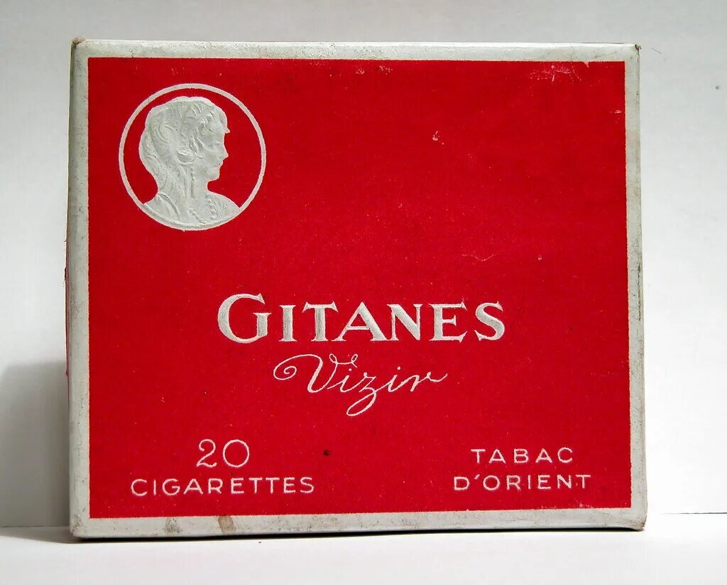 Old product. Французские сигареты Gitanes. Французские сигареты Житан без фильтра. Сигареты Житан Франция. Папиросы Житан французские.