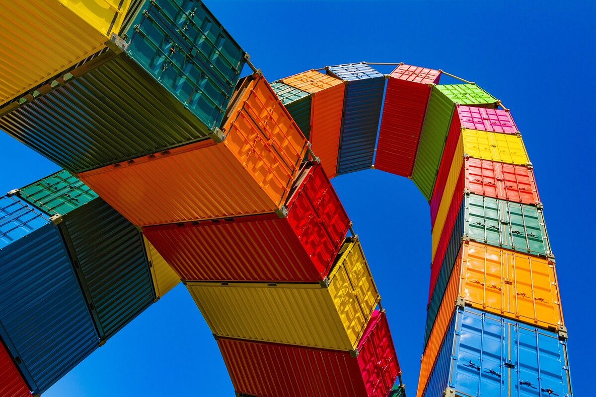 Container Изображение Valdas Miskinis с сайта Pixabay