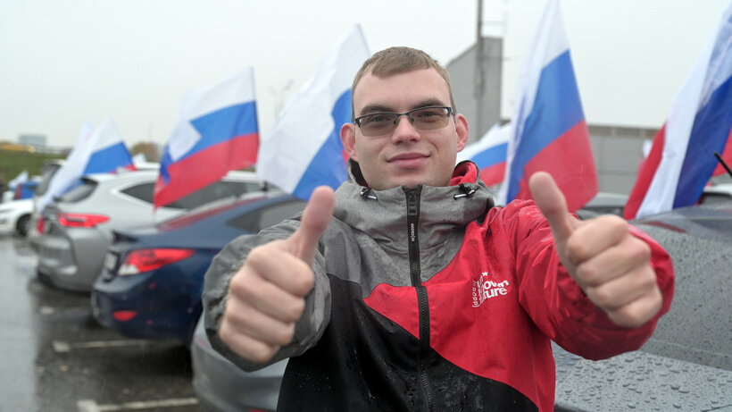    Автопробег к д.р. Президента ©Заур Карамызов Пресс-служба «Народного фронта»