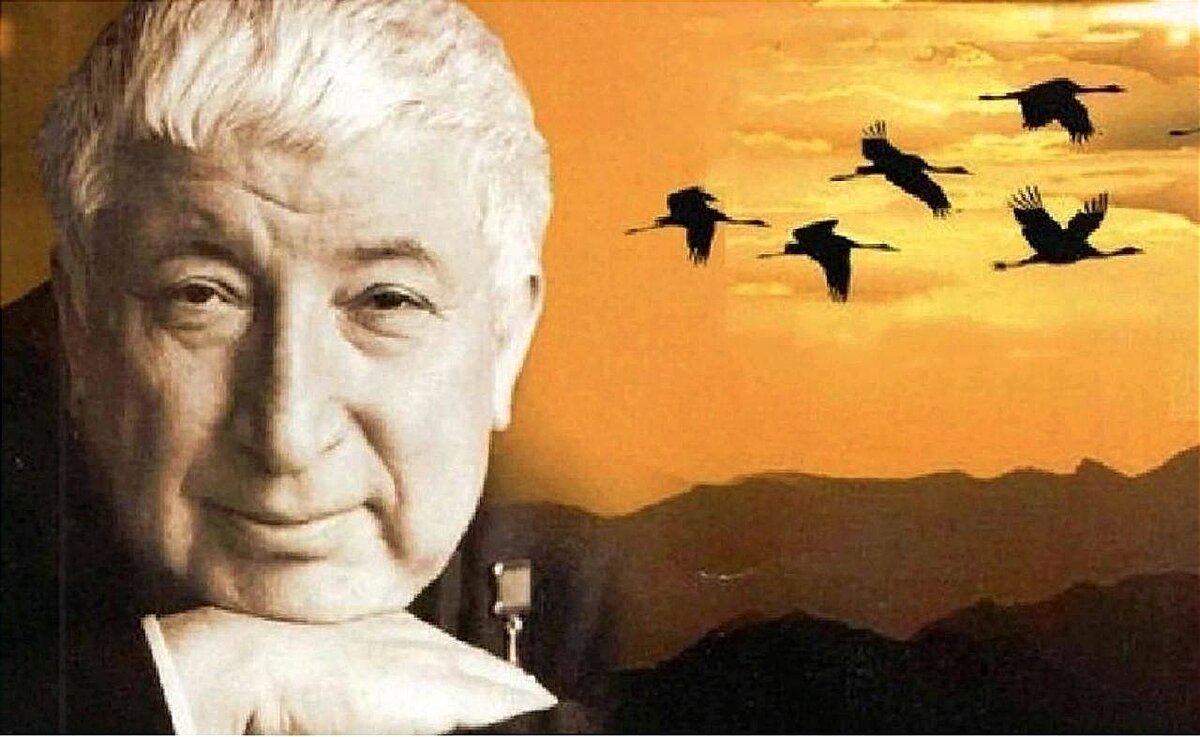 Расул Гамзатович Гамзатов (1923-2003). smartik.ru.