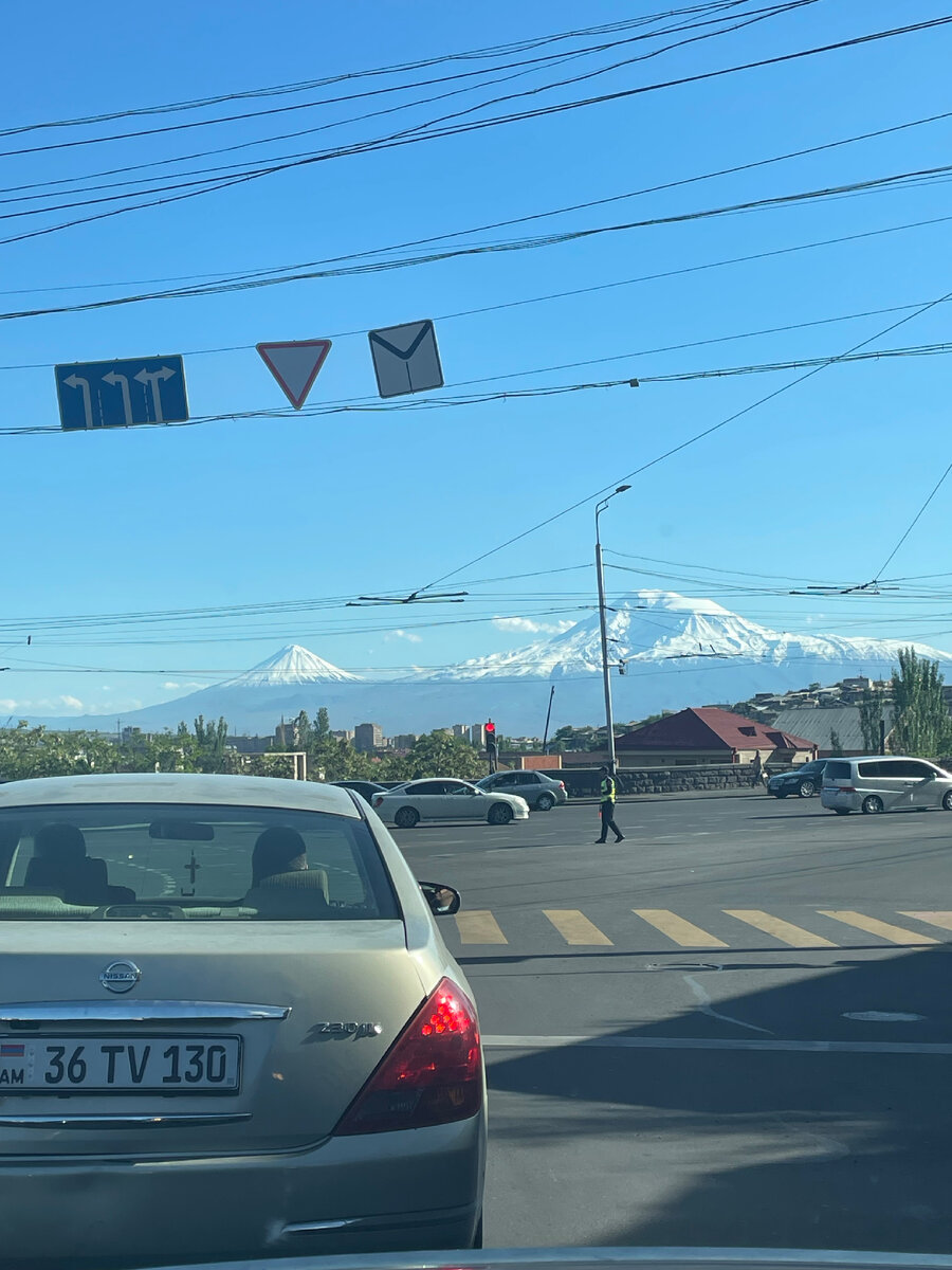Большой и Малый Арарат. Виды из Еревана, Армения