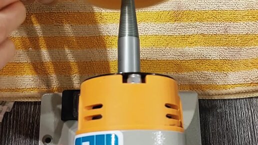 - А можно вам задать вопрос? - Можно. А вы могли бы показать ...