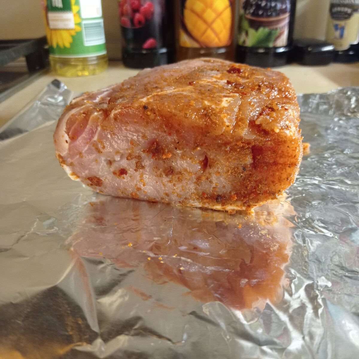 Нашпигованный чесноком и морковью