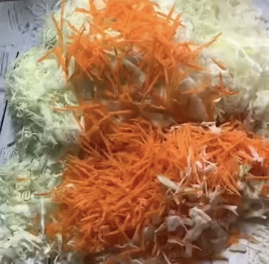 Рецепт вкусной капусты на зиму в банках хрустящая