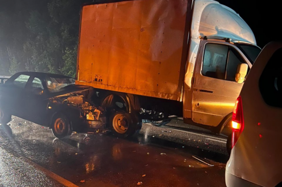    Пожилой водитель устроил массовое ДТП на воронежской трассе