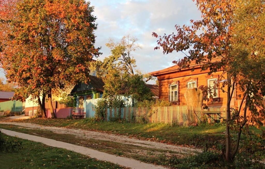 Таруса ул. Таруса Калужская область. Таруса город. Улочки Тарусы. Пролетарская ул, 16 Таруса.