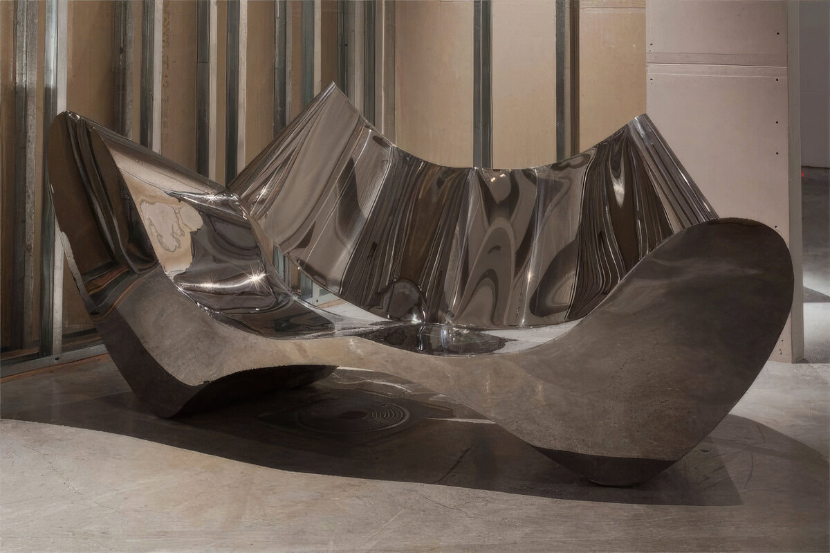 Дорога диван. Бутик Йоджи Ямамото. Рон Арад. Рон Арад диван. Ron Arad Stainless Steel Sofa. Ron Arad Stainless Steel.