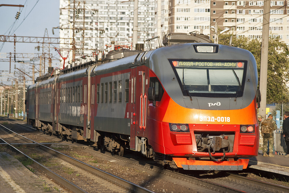 ЭП3Д-0018 (ТЧМ-4 Ростов-Главный) сообщением №6162 Лихая-Ростов, перегон Ростов-Товарный - Зоологический Сад. 