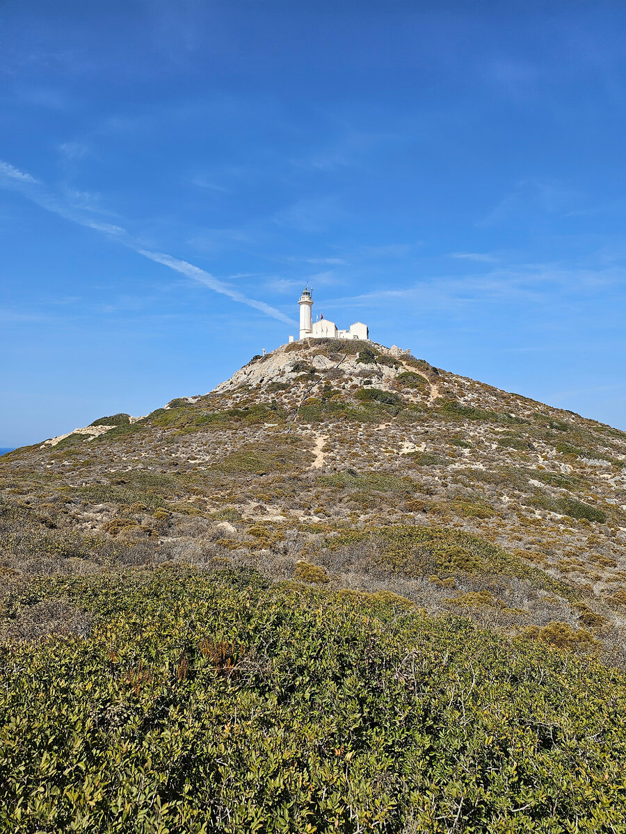 Маяк Deveboynu Lighthouse