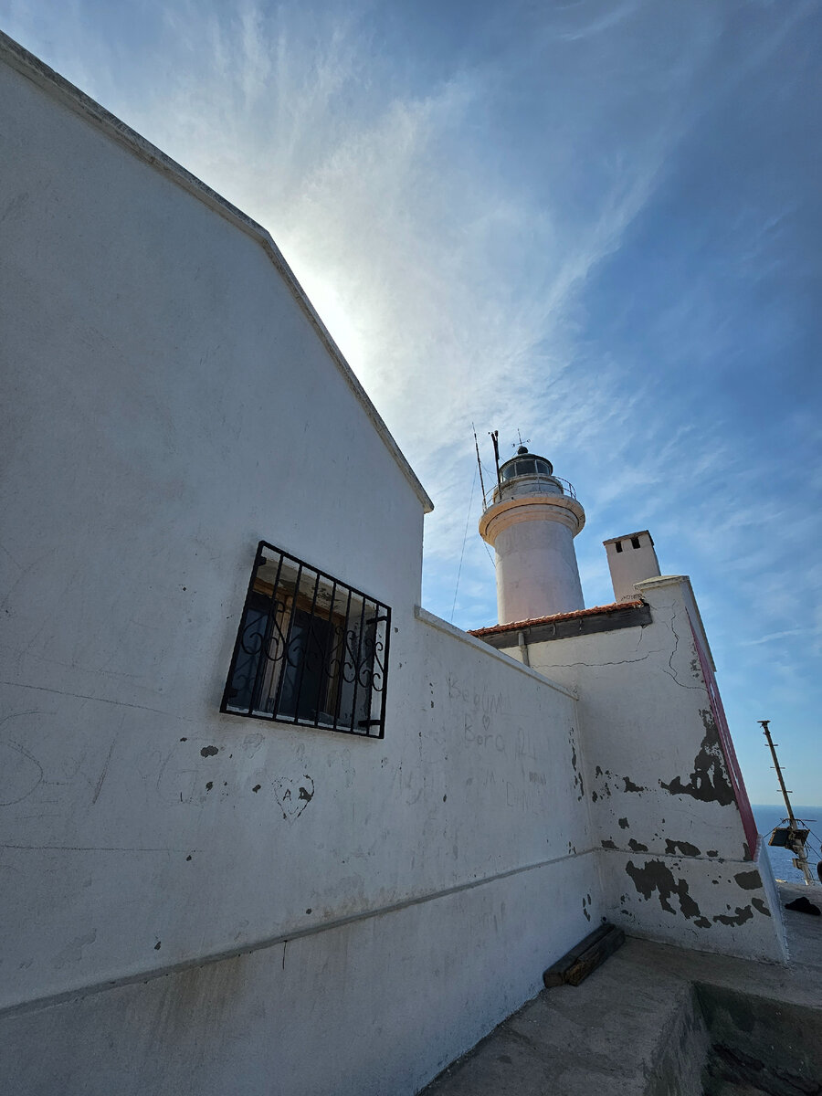 Маяк Deveboynu Lighthouse