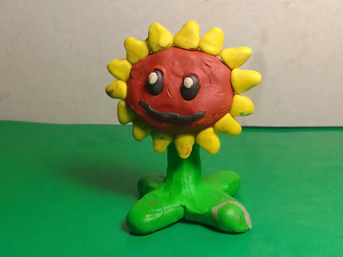 Подсолнух из пластилина