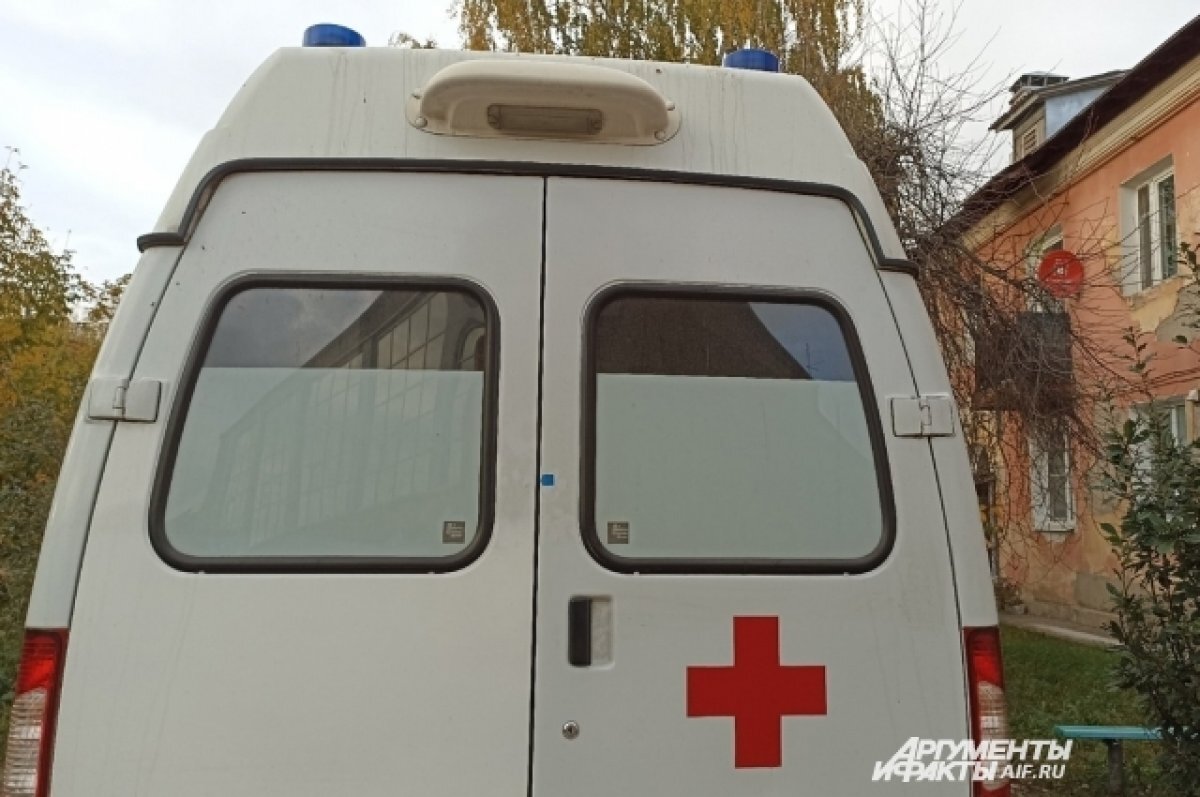    В Перми после аварии с развороченной машиной госпитализированы три человека