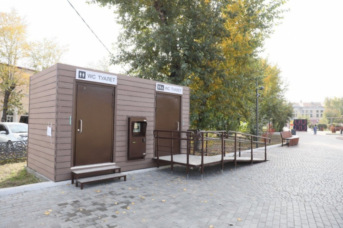    В Улан-Удэ недавно открытые общественные туалеты сломали через два дня