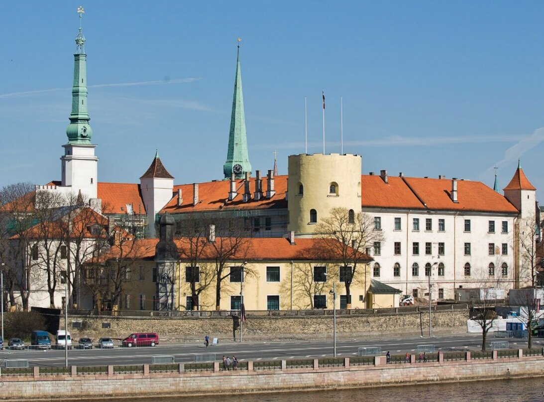 Рижский замок сегодня. фото автора