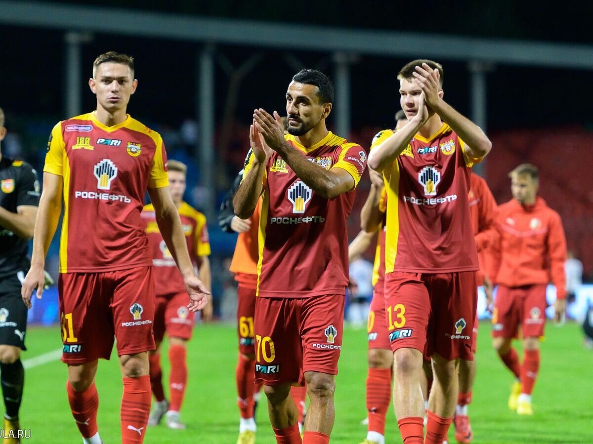    Футболисты тульского "Арсенала" после матча Первой лиги© пресс-служба ФК "Арсенал" Тула