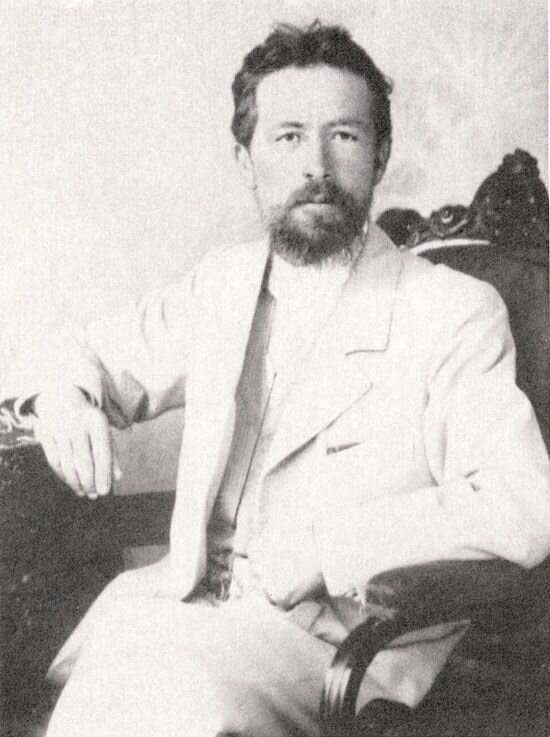 Чехов променял белый халат на белый лист бумаги