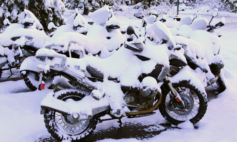 Как хранить мотоцикл замой?