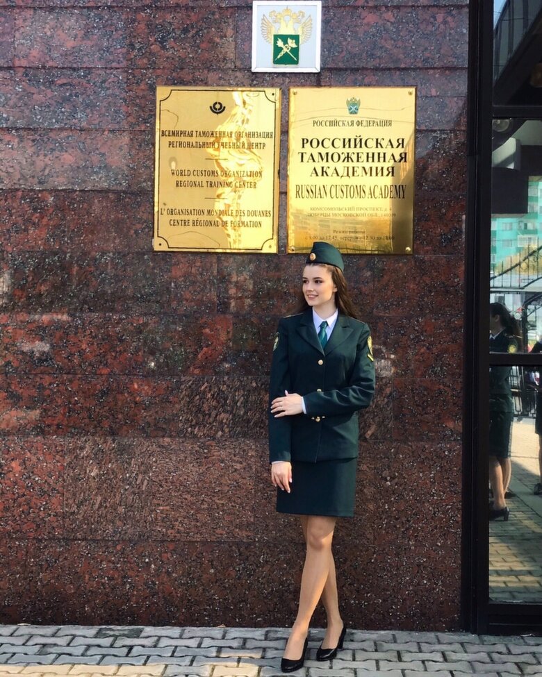 Корону победительницы завоевала 22-летняя студентка из Санкт-Петербурга Финал конкурса красоты "Мисс Россия – 2023" состоялся в Москве 8 октября, лучшей из лучших признана 22-летняя студентка из...-3