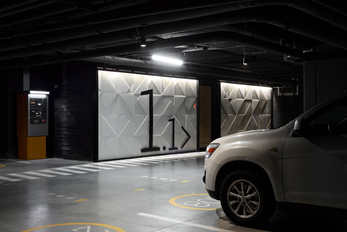 Парковка рассчитана на 378 автомобилей