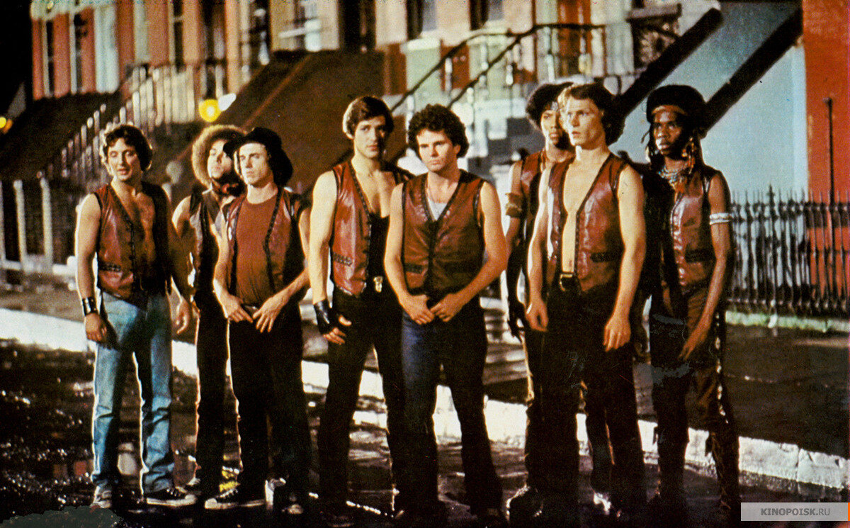 Кадр из фильма "Воины" (1979)